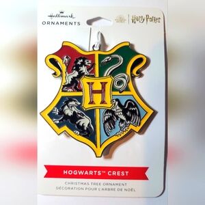 Hallmark Hogwarts Crest Metal Christmas Tree Ornament